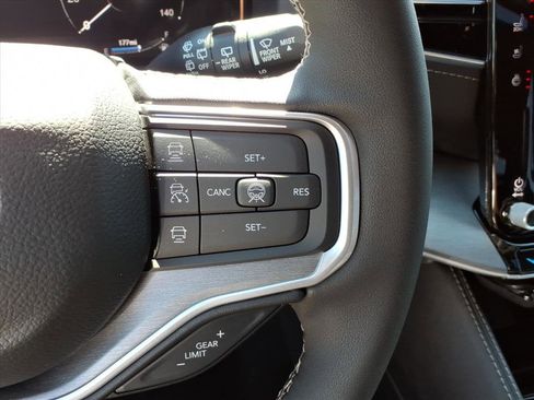 New 2026 Jeep Grand Wagoneer Limited image 28