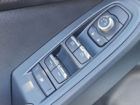 New 2026 Subaru Crosstrek 2.5i Limited image 13