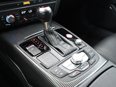 Used 2017 Audi RS 7 Performance AWD/4WD image 35
