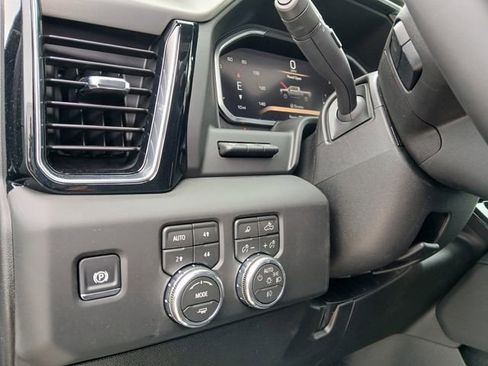 New 2026 GMC Sierra 2500 Denali w/ Denali Reserve Package AWD/4WD image 31