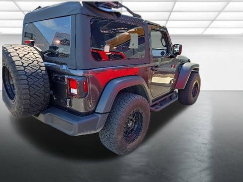 Used 2025 Jeep Wrangler Sport AWD/4WD image 6