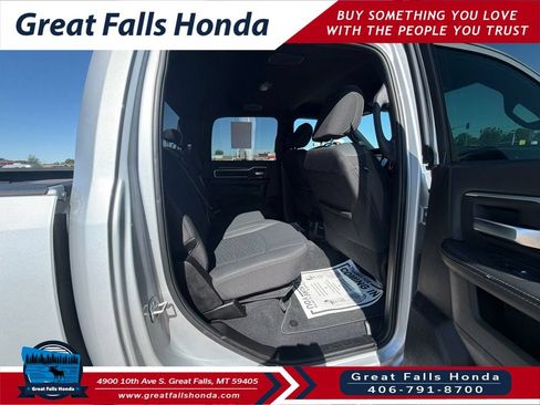 Used 2026 RAM 2500 Big Horn AWD/4WD image 27