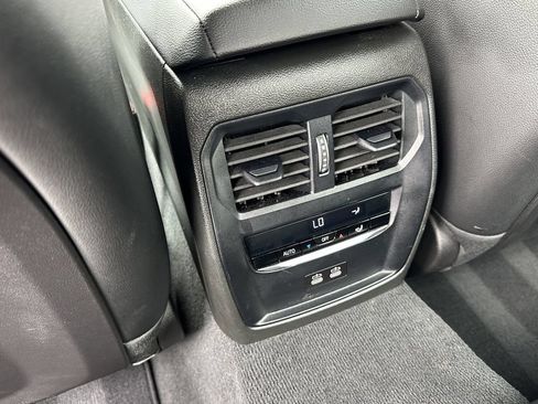 Used 2025 BMW M340i RWD image 13