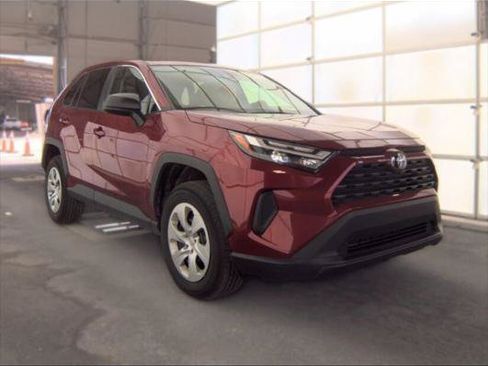 Used 2025 Toyota RAV4 LE FWD image 8