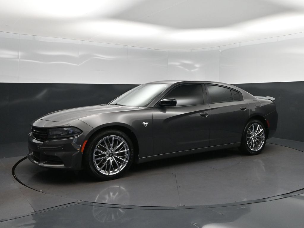 Used 2020 Dodge Charger SXT w/ Blacktop Package RWD image 3