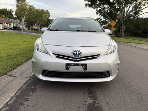 Used 2012 Toyota Prius V Three FWD image 6
