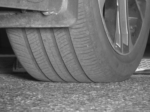 Used 2025 Toyota Camry XLE image 11