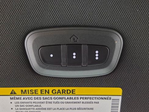 New 2026 Chrysler Pacifica Select image 27