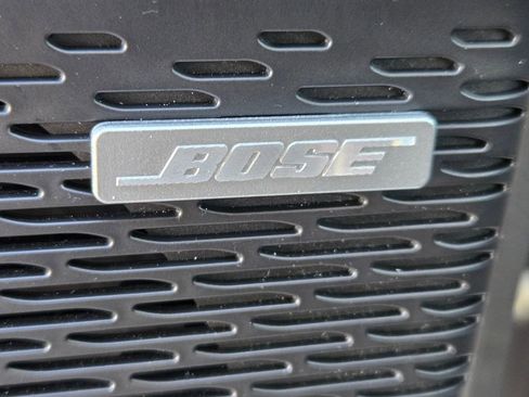 Used 2025 GMC Acadia Denali image 19