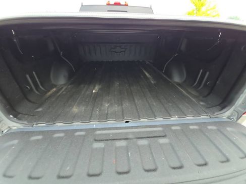 Used 2017 Chevrolet Silverado 1500 LTZ Z71 w/ LTZ Plus Package AWD/4WD image 23