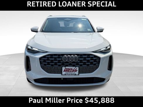 Used 2025 Audi Q5 Premium w/ Convenience Package AWD/4WD image 2
