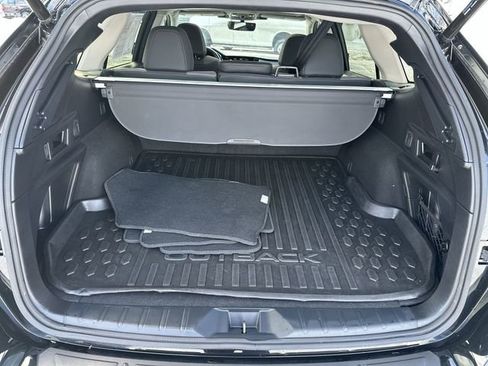 Used 2023 Subaru Outback Onyx Edition XT image 23