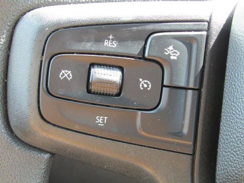Used 2023 Chevrolet Silverado 1500 W/T w/ WT Safety Package AWD/4WD image 24