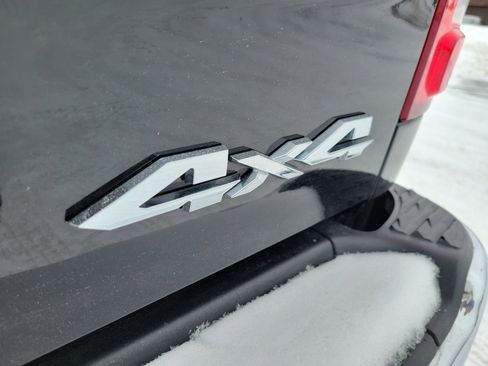 Used 2024 RAM 2500 Big Horn w/ Safety Group image 20