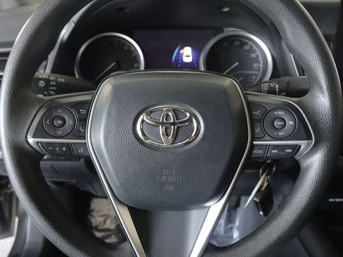 Used 2024 Toyota Camry LE AWD/4WD image 13
