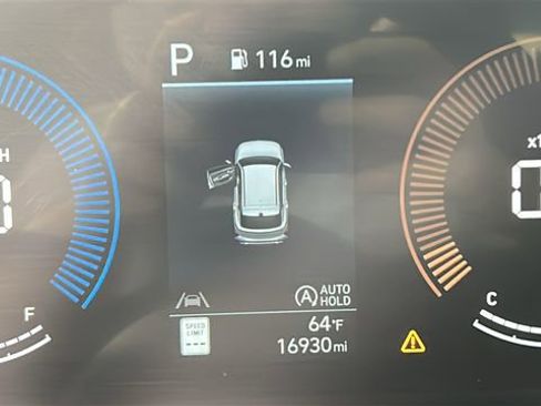 Used 2025 Hyundai Kona SE AWD/4WD image 19