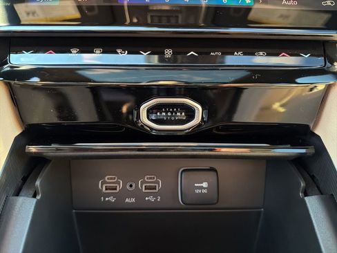 New 2026 Jeep Grand Cherokee Limited w/ Limited Altitude Package RWD image 39
