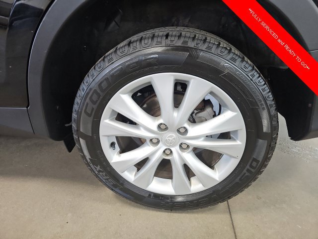 Used 2013 Toyota RAV4 Limited AWD/4WD image 10