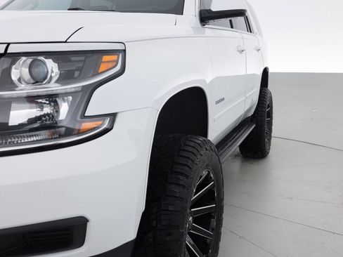 Used 2018 Chevrolet Tahoe LT AWD/4WD image 12