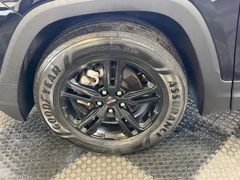 Used 2022 GMC Terrain AT4 AWD/4WD image 13