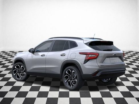 New 2026 Chevrolet Trax RS image 3