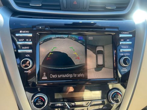 Used 2023 Nissan Murano Platinum w/ Cargo Package image 21