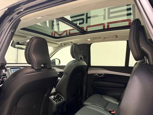Used 2024 Volvo XC90 B5 Core w/ Protection Package Premier AWD/4WD image 32