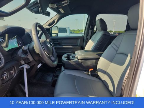 New 2026 RAM 5500 Tradesman AWD/4WD image 10