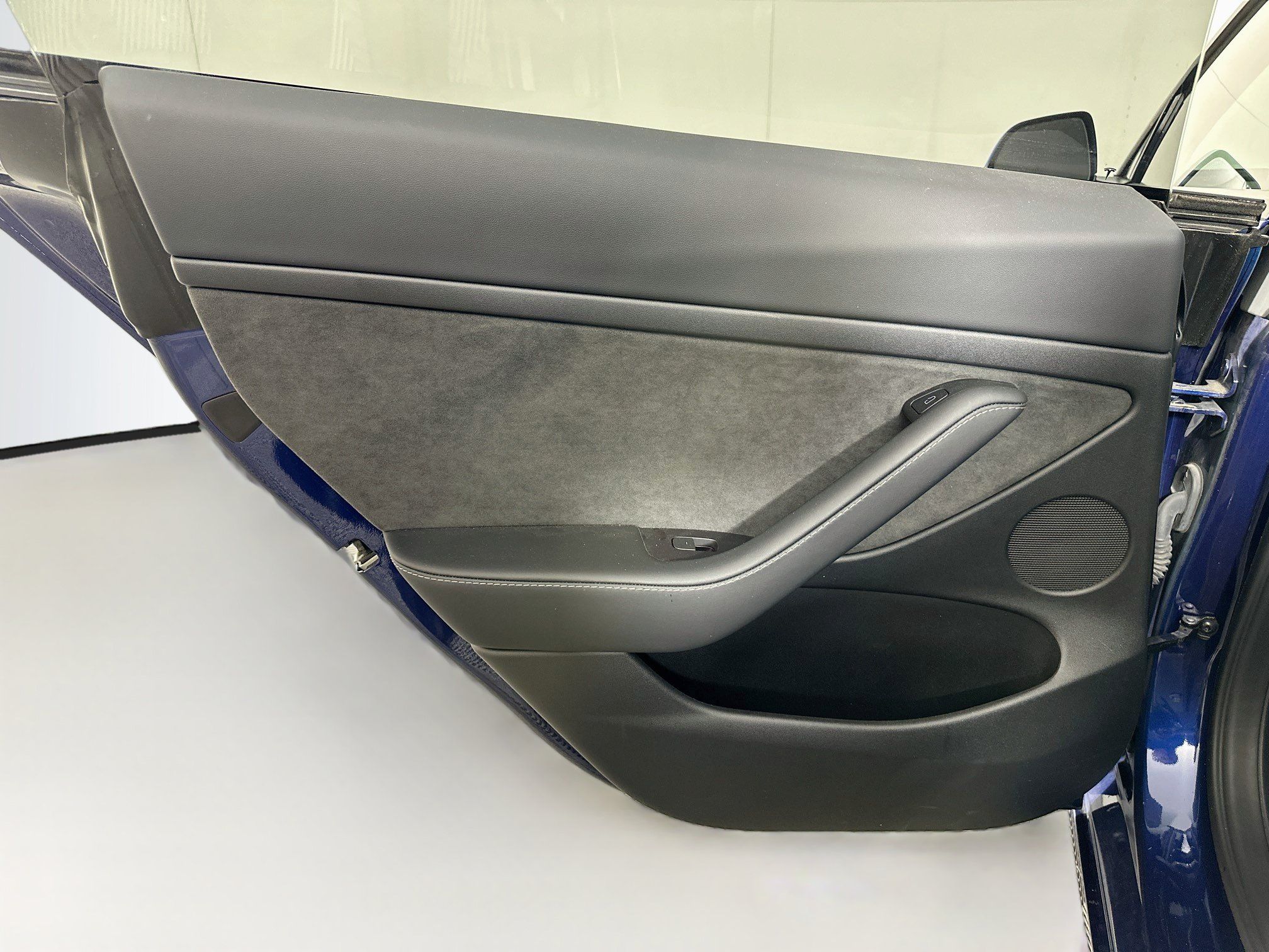 Used 2023 Tesla Model 3 Standard Range RWD image 24