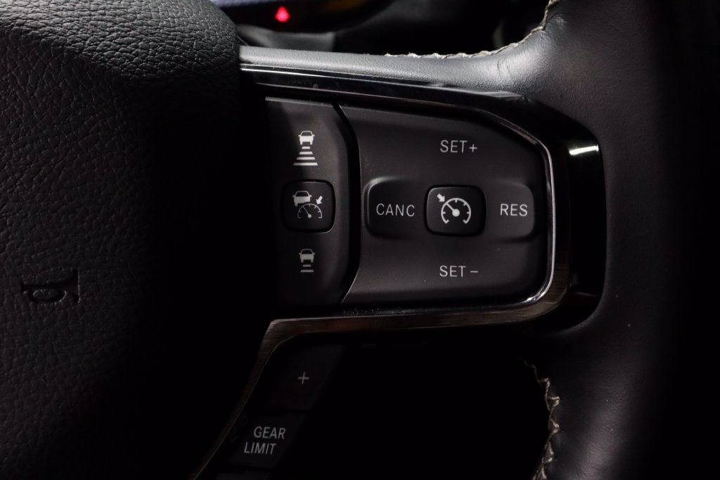 Used 2026 RAM 3500 Limited AWD/4WD image 31