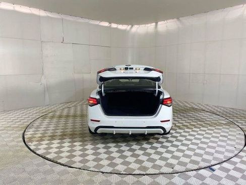 Used 2024 Nissan Sentra SV FWD image 31