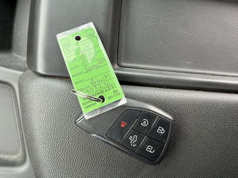 Used 2022 GMC Sierra 1500 SLE image 36