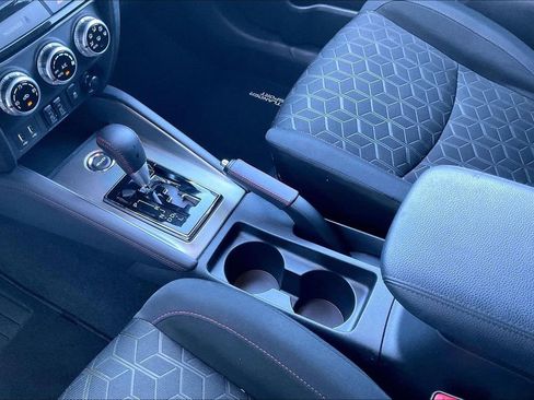 Used 2025 Mitsubishi Outlander Sport LE image 17