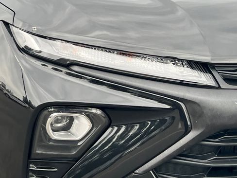 Used 2024 Chevrolet TrailBlazer LS w/ LS Convenience Package image 32