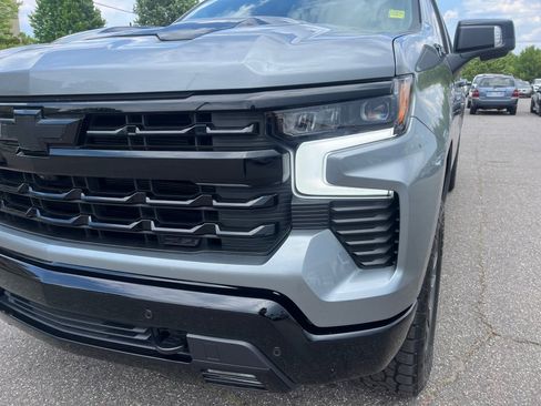 Used 2025 Chevrolet Silverado 1500 LT Trail Boss w/ LT Trail Boss Premium Package AWD/4WD image 28