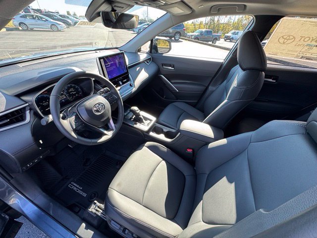 New 2026 Toyota Corolla Cross XLE w/ Convenience Package AWD/4WD image 16