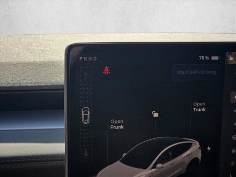 Used 2026 Tesla Model Y Long Range AWD/4WD image 12