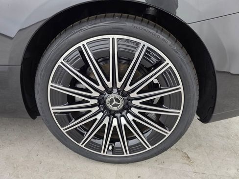 New 2026 Mercedes-Benz CLE 300 4MATIC Coupe image 11