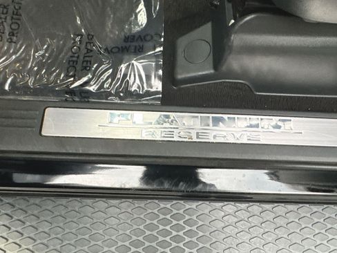 Used 2020 Nissan Titan Platinum Reserve w/ Moonroof Package RWD image 38