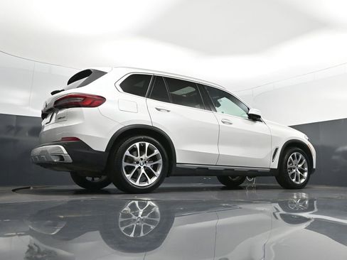 Certified 2023 BMW X5 sDrive40i w/ Climate Comfort Package RWD image 42