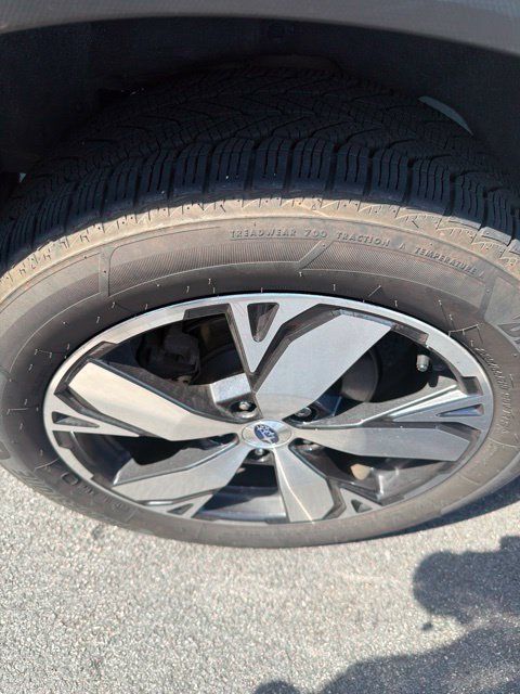Used 2020 Subaru Forester Touring AWD/4WD image 8
