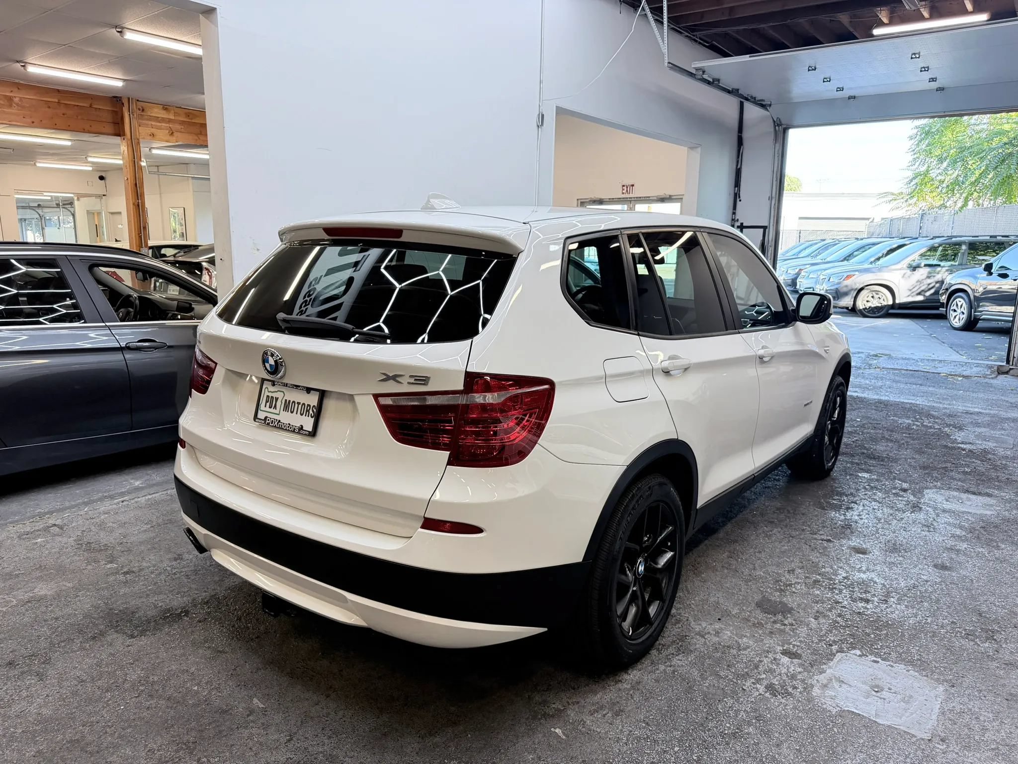 Used 2013 BMW X3 xDrive28i AWD/4WD image 3