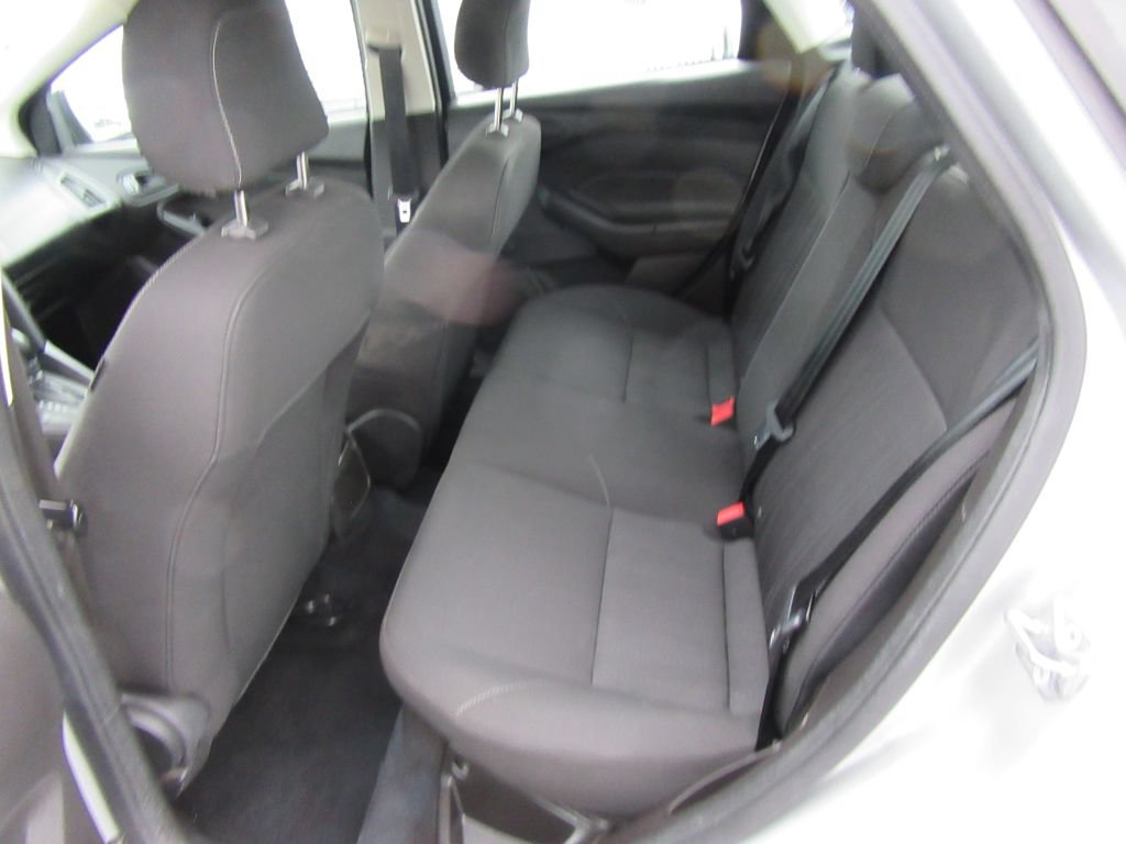 Used 2016 Ford Focus S FWD image 9