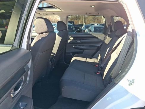 Used 2025 Honda CR-V EX image 10