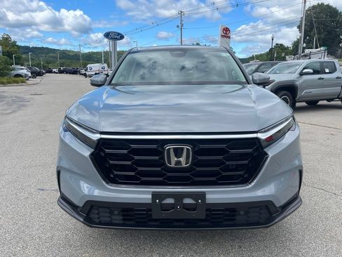 Used 2026 Honda CR-V EX-L image 2