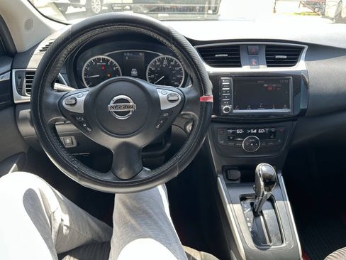 Used 2019 Nissan Sentra SV FWD image 20