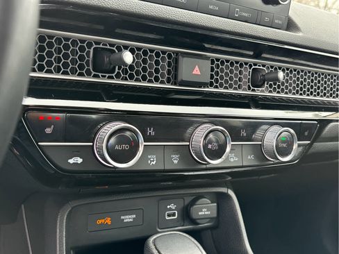 Certified 2023 Honda Civic EX image 13