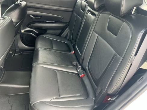 Certified 2025 Hyundai Tucson Limited AWD/4WD image 36
