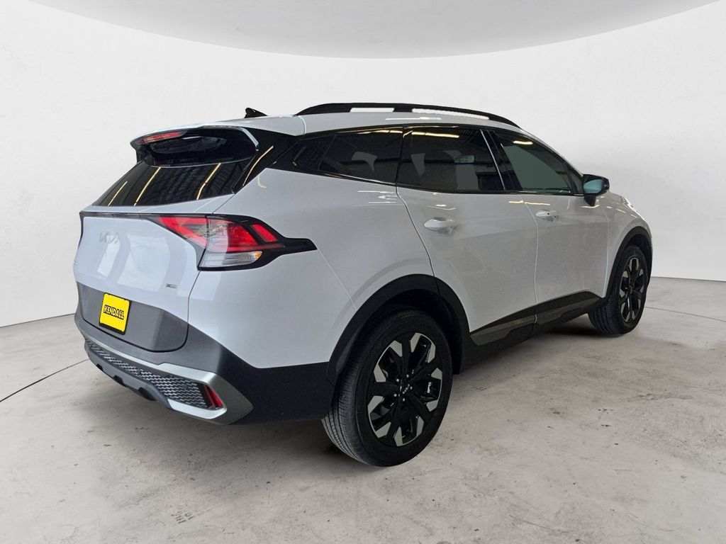 Used 2023 Kia Sportage X-Line AWD/4WD image 8
