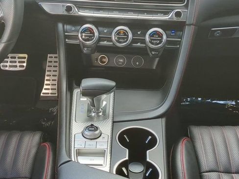 Used 2023 Genesis G70 2.0T w/ Sport Prestige Package image 17